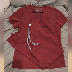 Figs Burgundy Set XS Top, S Bottom